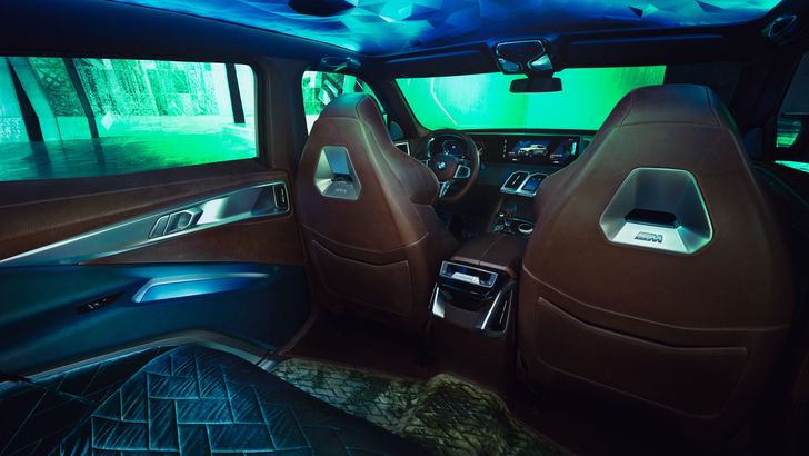 Интерьер BMW Concept XM