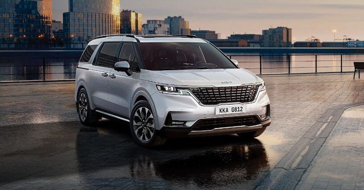 Компания KIA представила в России кроссвэн KIA Carnival 2022 модельного года