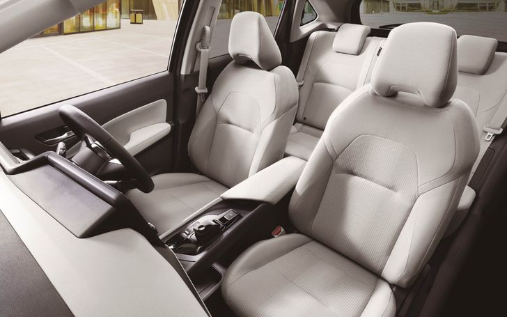 Интерьер Nissan Note Airy Grey Edition