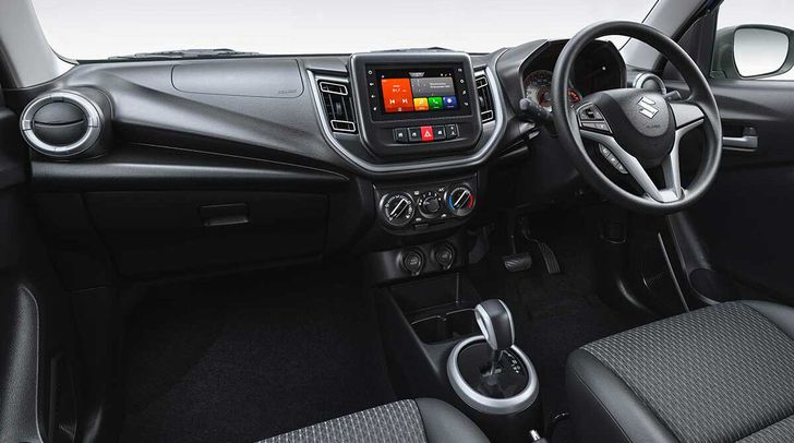 Интерьер Suzuki Celerio