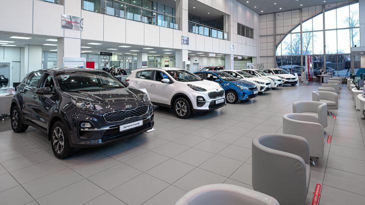 В Санкт-Петербурге вырос спрос на новые автомобили в конце весны 2022 года