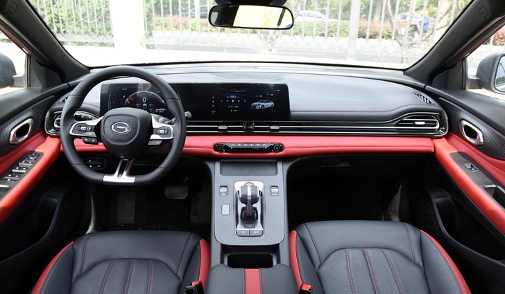 Интерьер GAC Empow