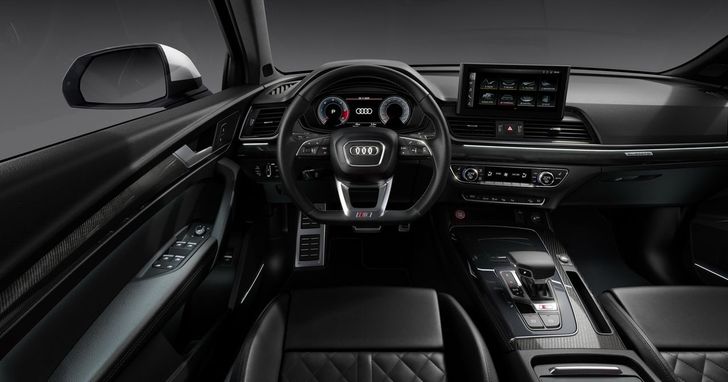 Интерьер Audi SQ5 Sportback