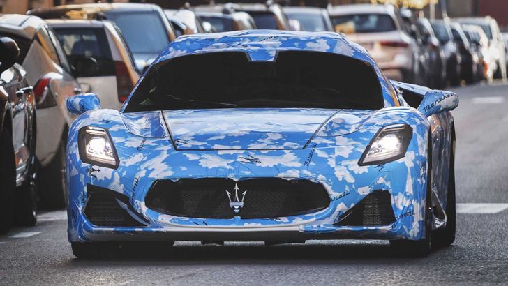 Maserati MC20 Convertible