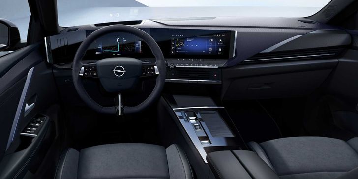 Интерьер Opel Astra Sports Tourer