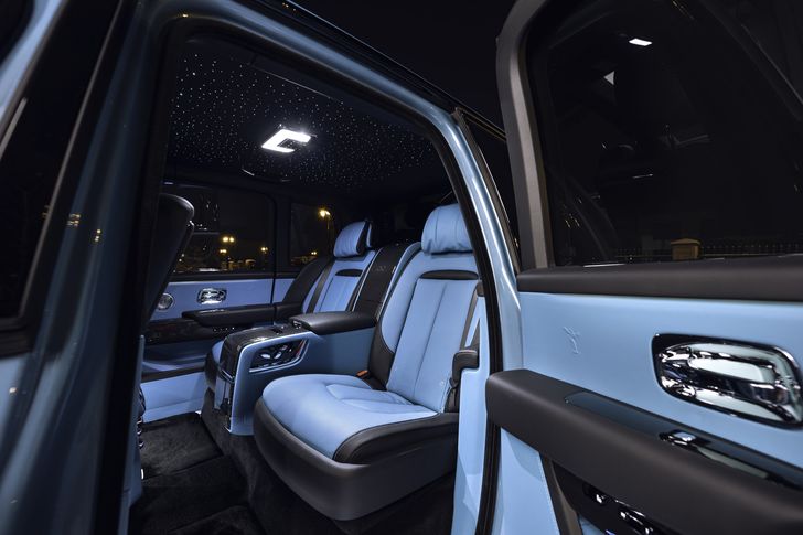 Салон лимитированного Rolls-Royce Cullinan