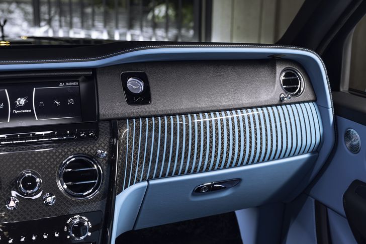 Салон лимитированного Rolls-Royce Cullinan