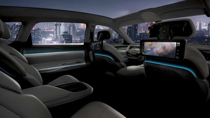 Интерьер Chrysler Airflow