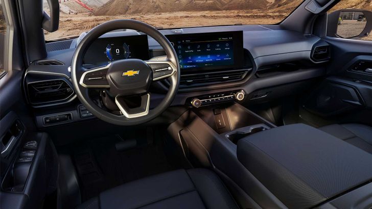 Интерьер Chevrolet Silverado EV