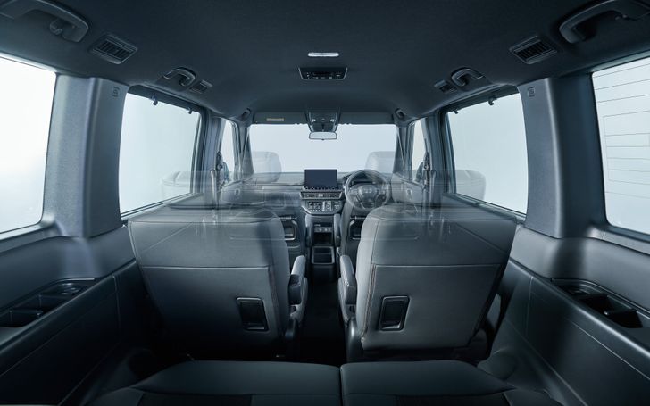 Интерьер Honda StepWGN