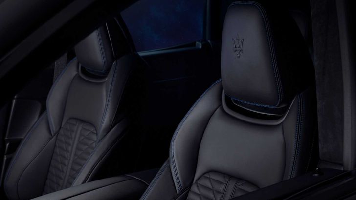 Интерьер Maserati Levante