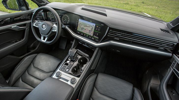 Интерьер Volkswagen Touareg