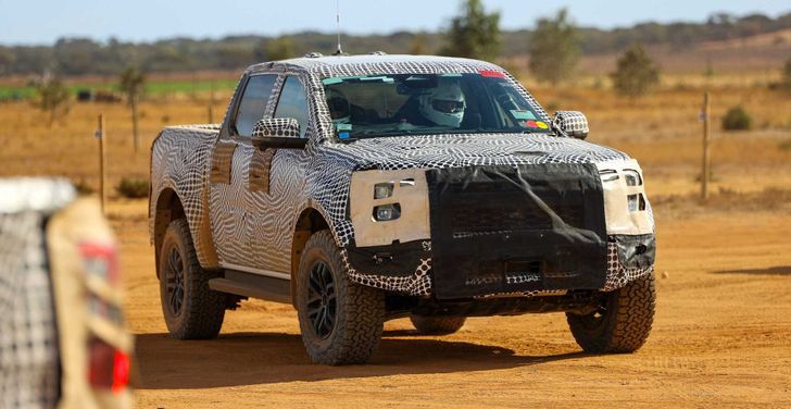 Компания Ford представит пикап Ford Ranger Raptor нового поколения 22 февраля 2022 года