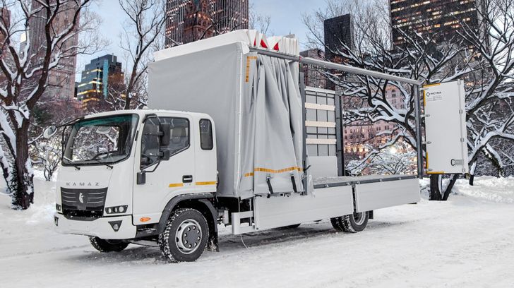 Грузовик «Компас»