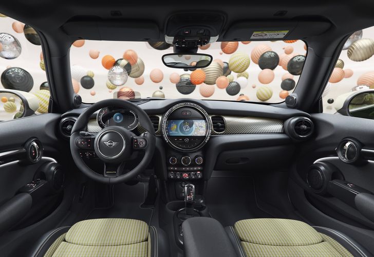 Интерьер MINI Resolute Edition