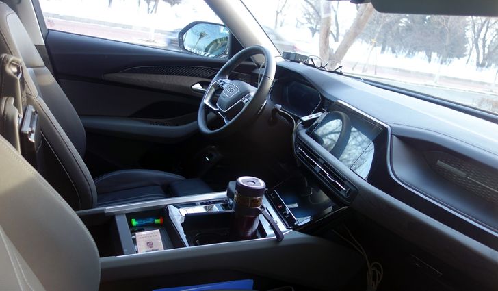 Интерьер Audi Q6