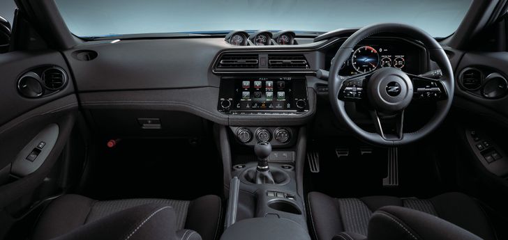 Интерьер нового Nissan Z