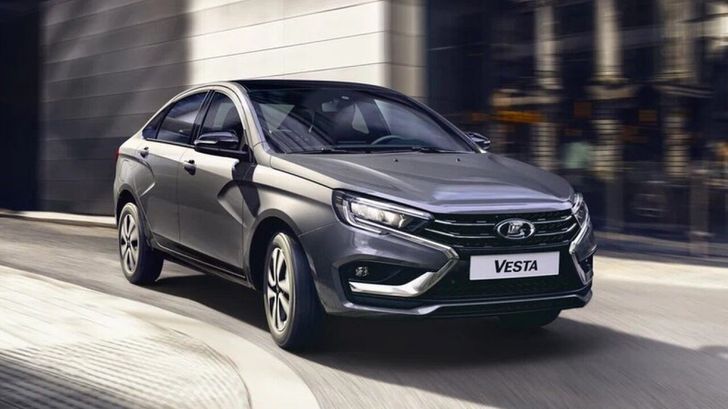 Концерн АВТОВАЗ продолжает тестовую сборку обновленных автомашин LADA Vesta NG в Тольятти