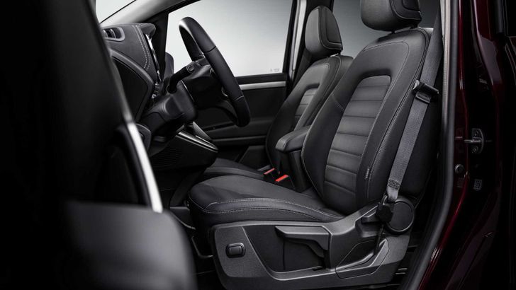 Интерьер Mercedes-Benz T-Class