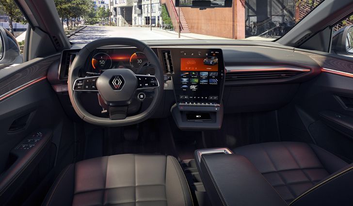 Салон Renault Megane E-Tech