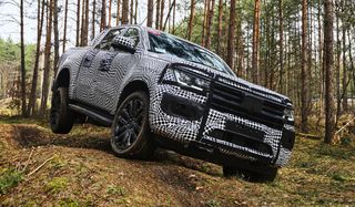 Новый Volkswagen Amarok в камуфляже