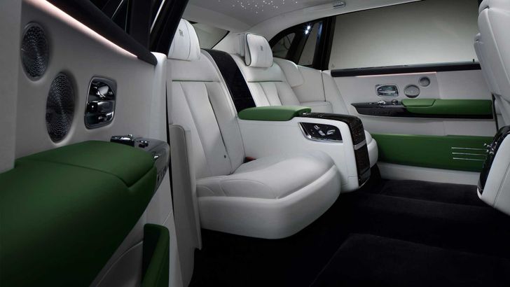 Интерьер Rolls Royce Phantom