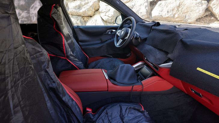 Интерьер BMW XM