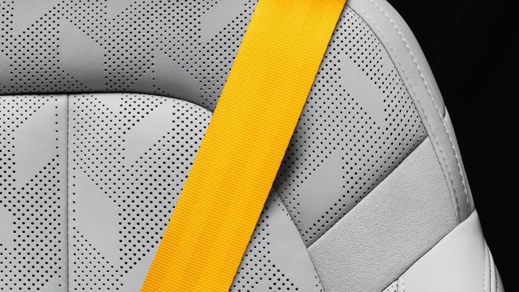 Интерьер Polestar 2с