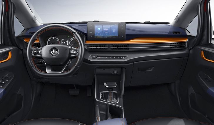 Интерьер Maple X3 Pro