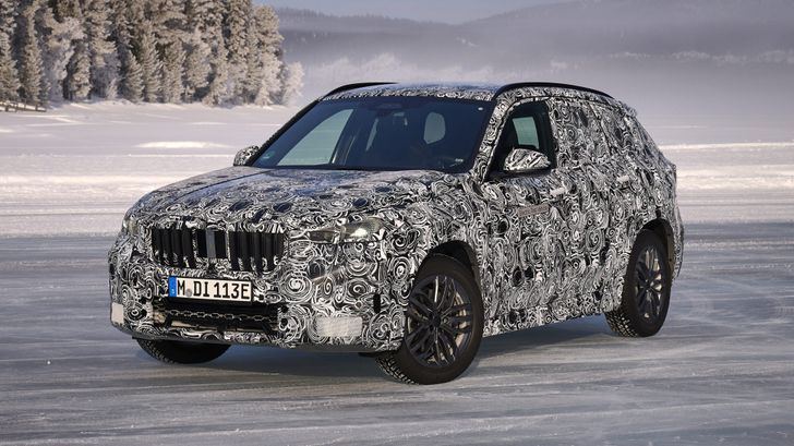 Прототип нового BMW X1