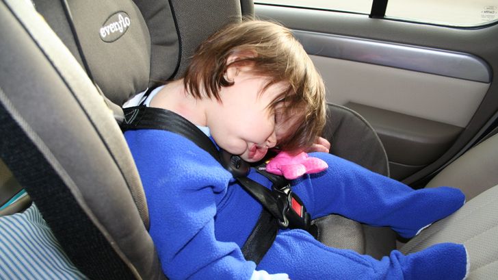 Как подготовить автомобиль к поездкам с ребенком. Рекомендации экспертов