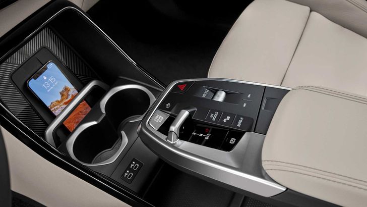 Интерьер BMW X1