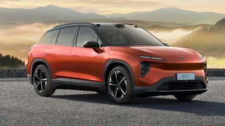 В России появился новый электрокроссовер из Китая. Сколько он стоит