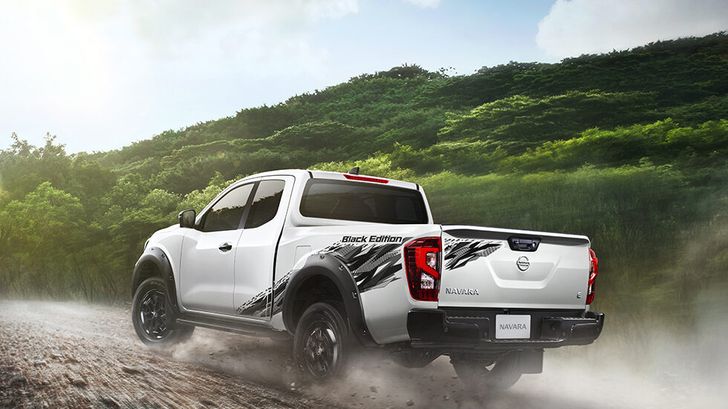 Nissan Navara Black Edition