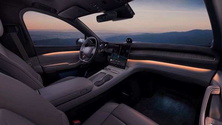 Интерьер NIO ES7