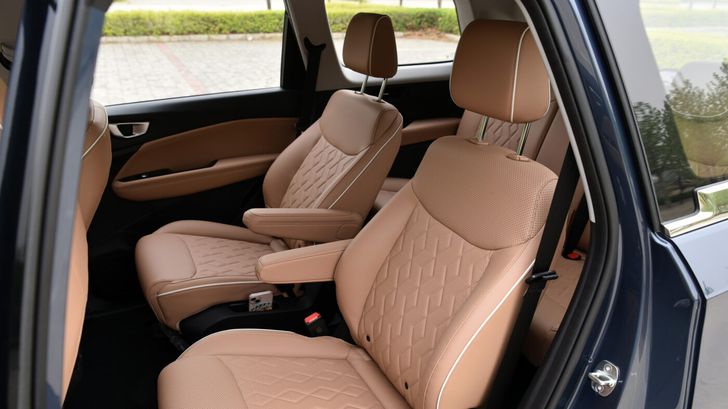 Интерьер Wuling Jiachen