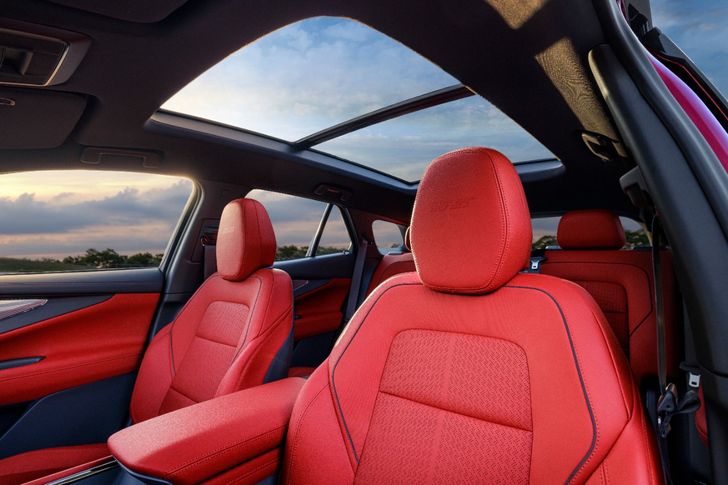 Интерьер Chevrolet Blazer EV