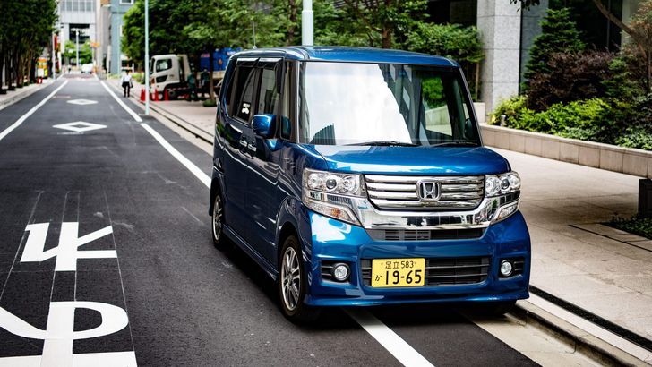 Автоэксперт Хайцеэр связал покупку автомашины на онлайн-аукционе с определенными рисками