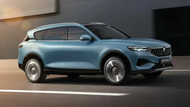 Россиянам перечислены люксовые автомобили из КНР, которые появятся в РФ в 2022—2023 годах