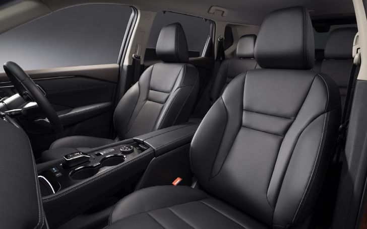 Интерьер Nissan X-Trail для Японии1