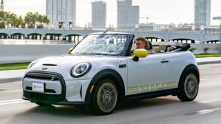 MINI Cooper SE Convertible