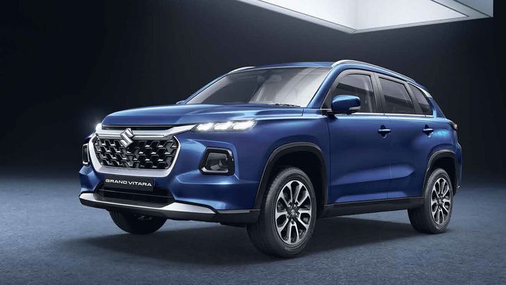 В России подешевел известный кроссовер Suzuki. Теперь он почти на полмиллиона рублей доступнее