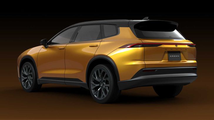 Хэтчбек Toyota Crown