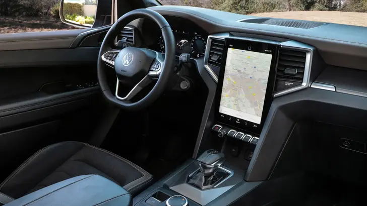 Интерьер нового Volkswagen Amarok