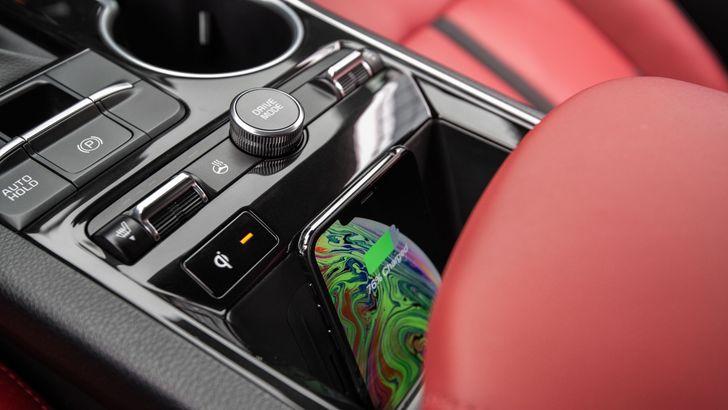 Интерьер Kia K5