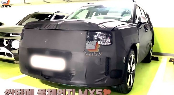 Появились первые фотографии кроссовера Hyundai Santa Fe нового поколения