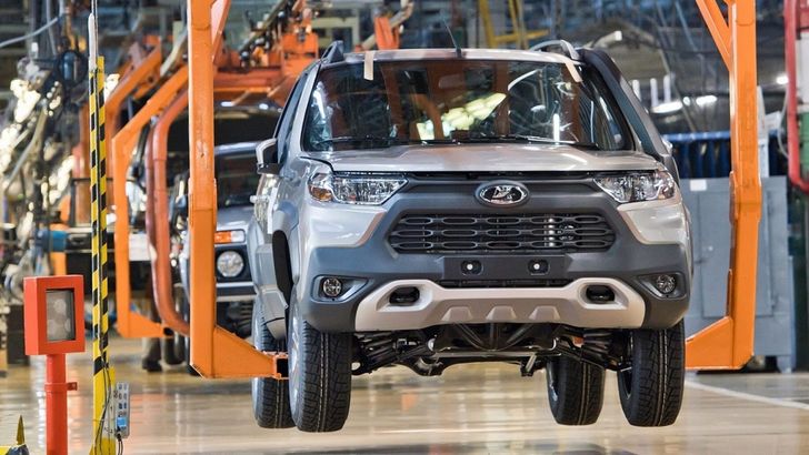Упрощенный порядок производства автомобилей в России планируется продлить до 2024 года