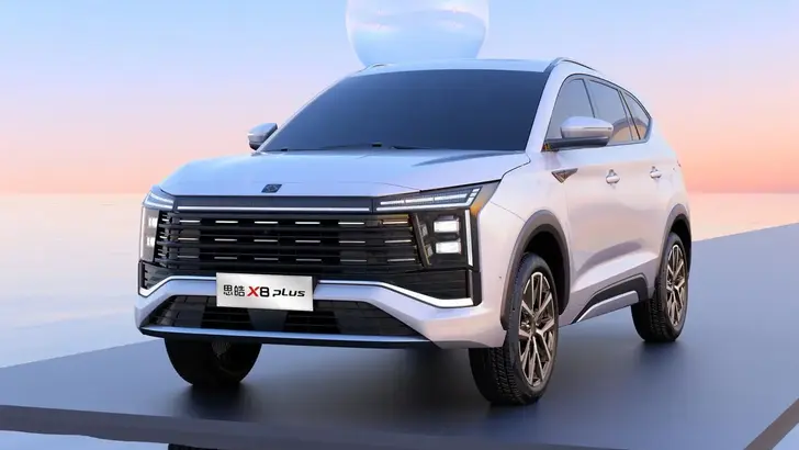 JAC открыл предзаказ на новый кроссовер Sihao X8 Plus, который может появиться в России JAC открыл предзаказ на новый кроссовер Sihao X8 Plus, который может появиться в России