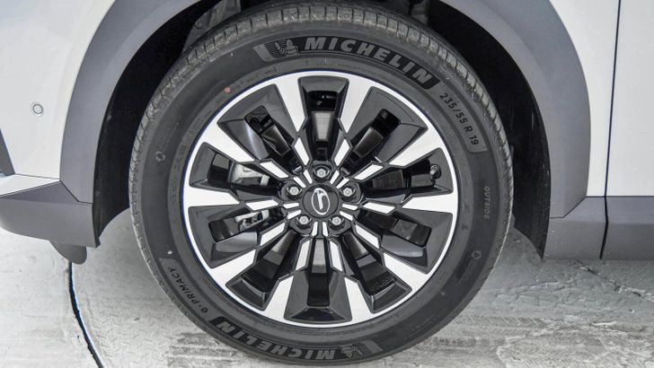 Экстерьер Trumpchi Emkoo