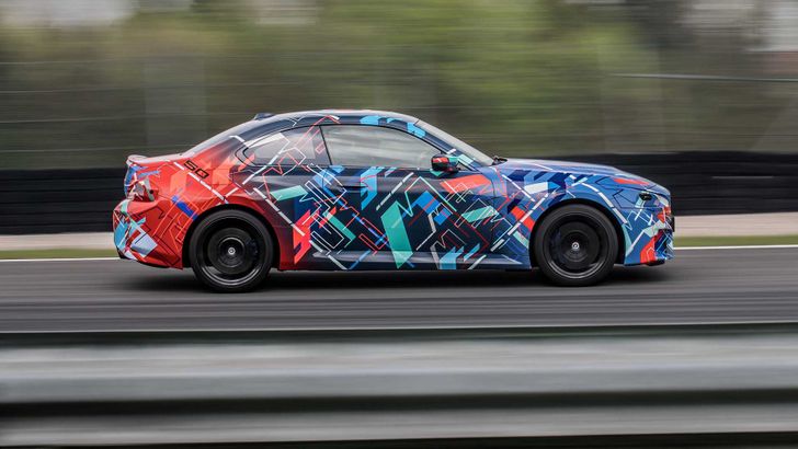 Экстерьер прототипа BMW M2